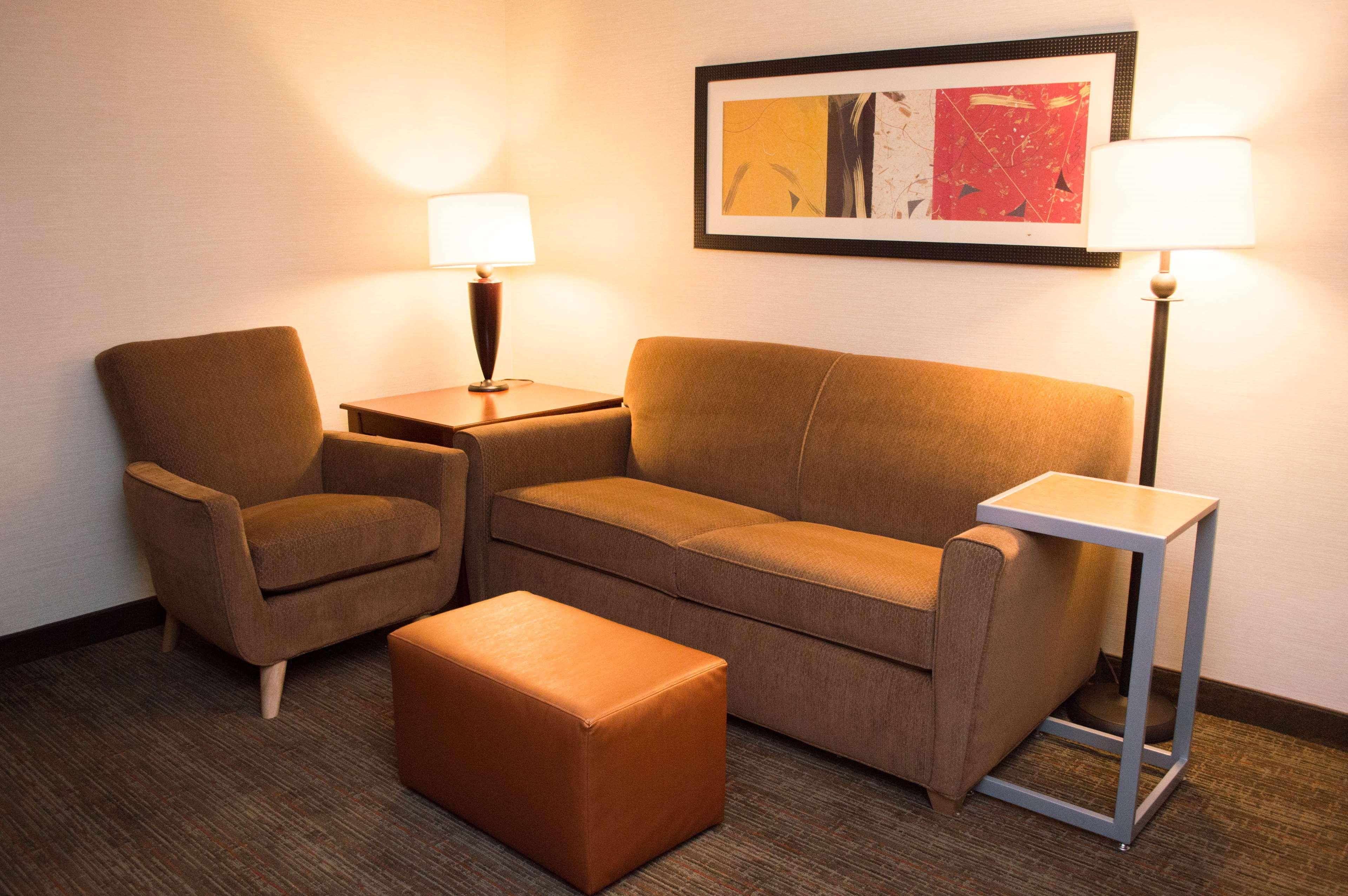 Radisson Hotel Detroit-Farmington Hills Buitenkant foto