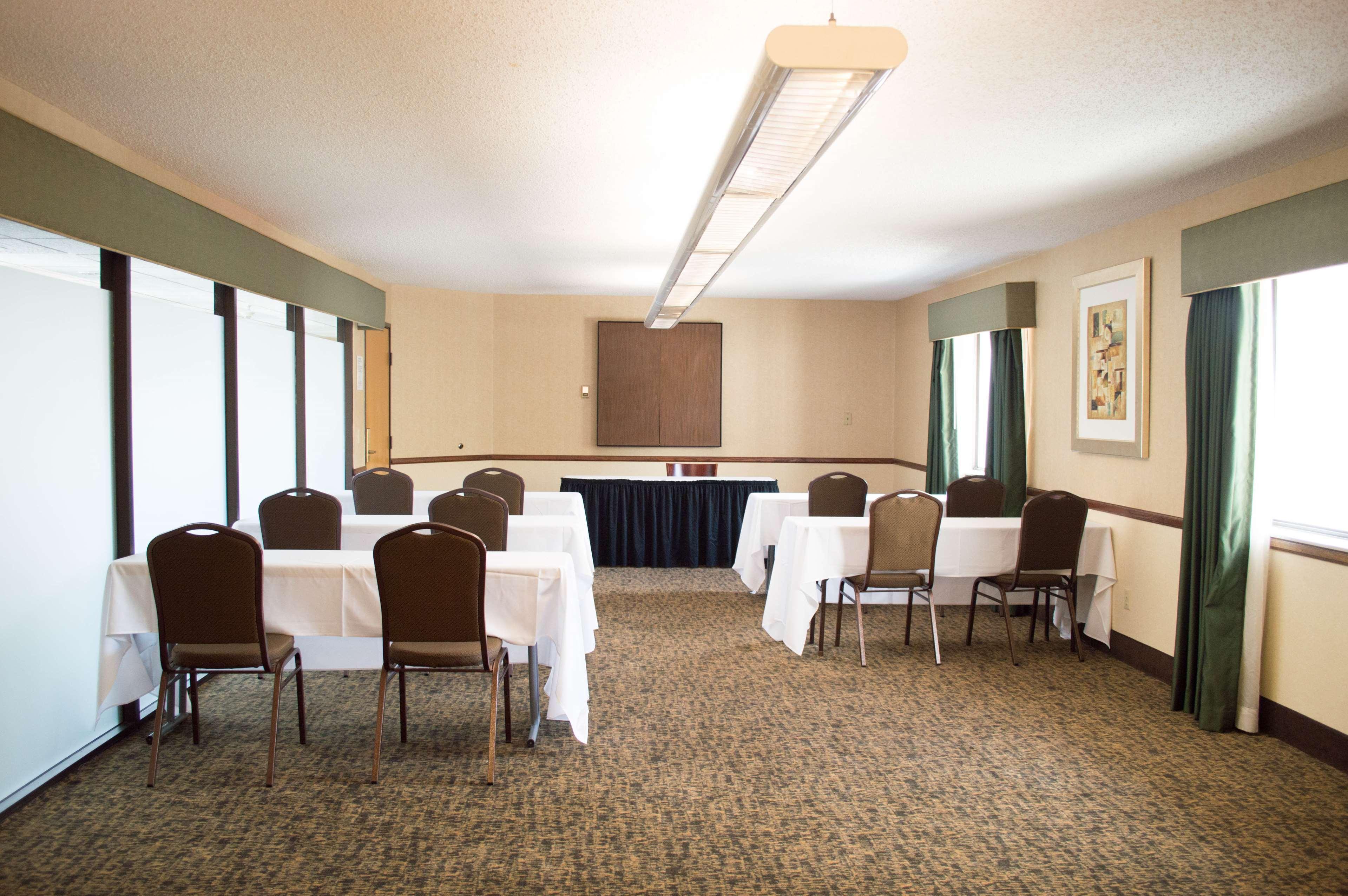 Radisson Hotel Detroit-Farmington Hills Buitenkant foto