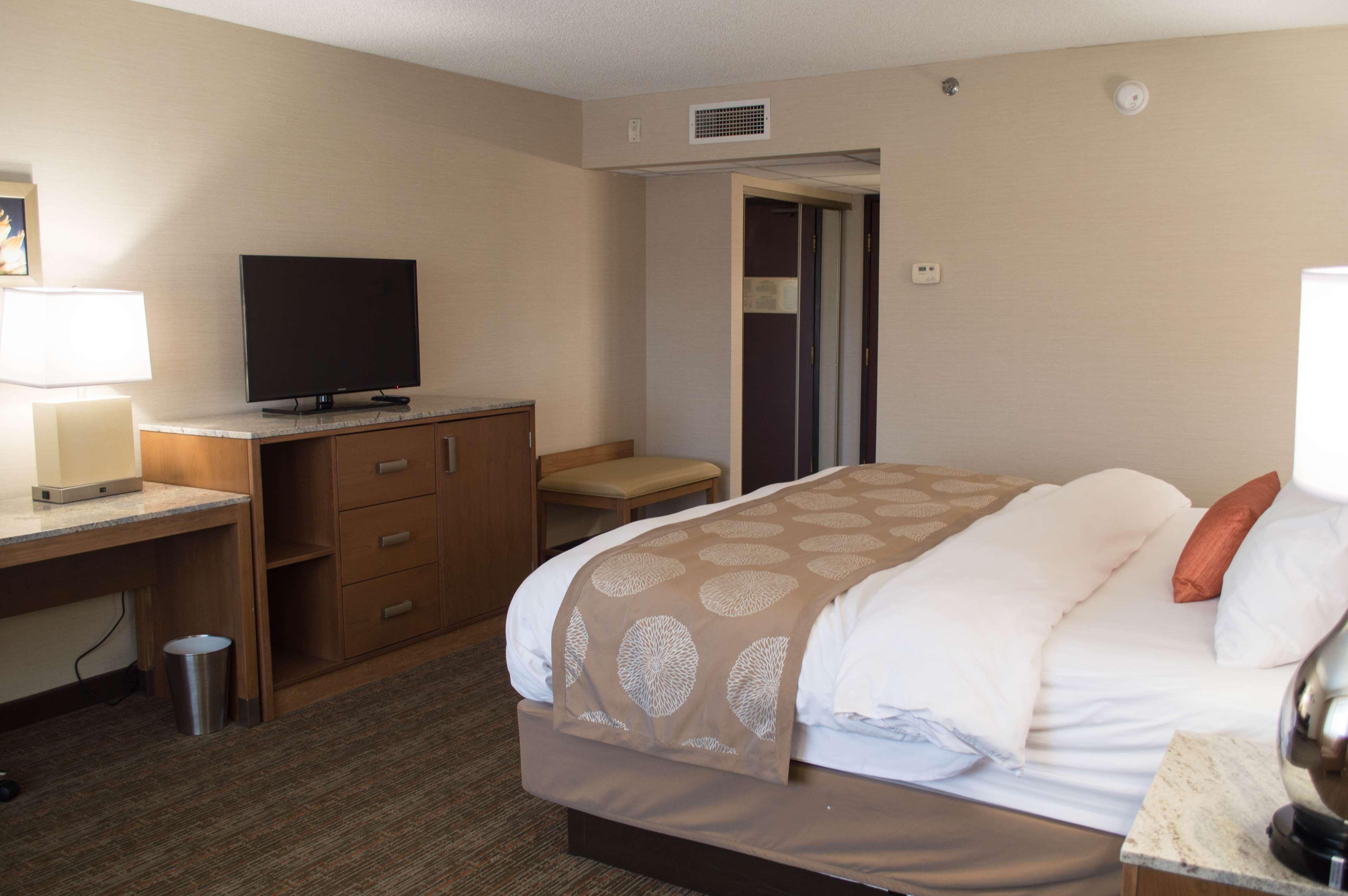 Radisson Hotel Detroit-Farmington Hills Buitenkant foto